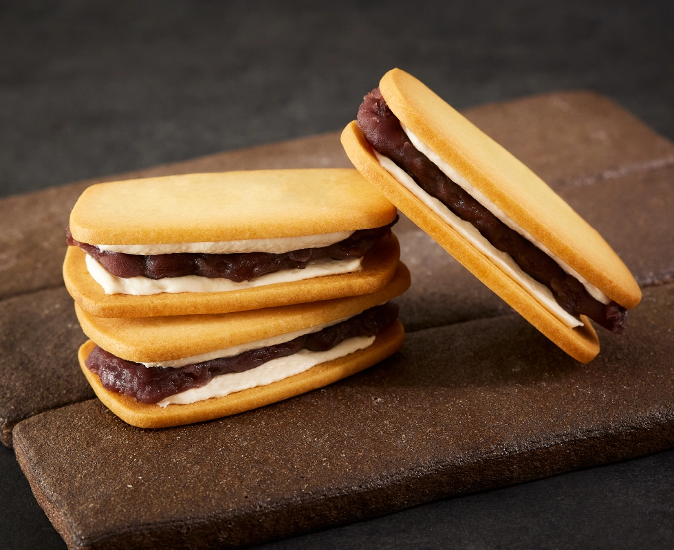 焼きたてクッキーサンド 餡バター